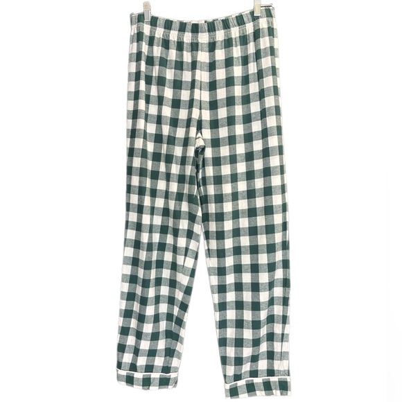 Disney green & white checked flannel pajama set w/ Christmas scene embroidery - Picture 4 of 7